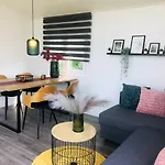Luxchalet #vaju Lathum# Am See, Strand, Pool, Nationalpark Lathum