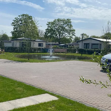 Luxchalet #vaju Lathum# Am See, Strand, Pool, Nationalpark * Lathum