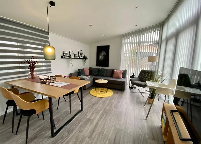 Luxchalet #vaju Lathum# Am See, Strand, Pool, Nationalpark * Lathum