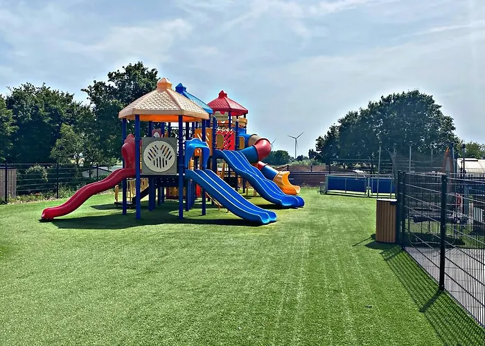 Holiday home Luxchalet #vaju Lathum# Am See, Strand, Pool, Nationalpark Lathum