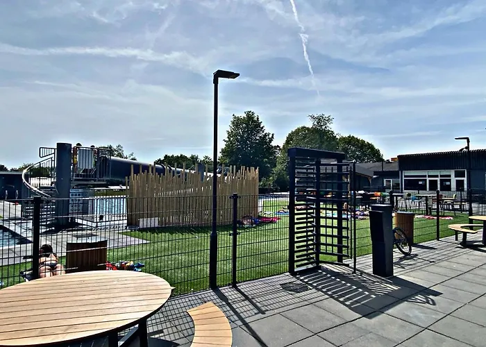 Nyaraló Luxchalet #vaju Lathum# Am See, Strand, Pool, Nationalpark Lathum