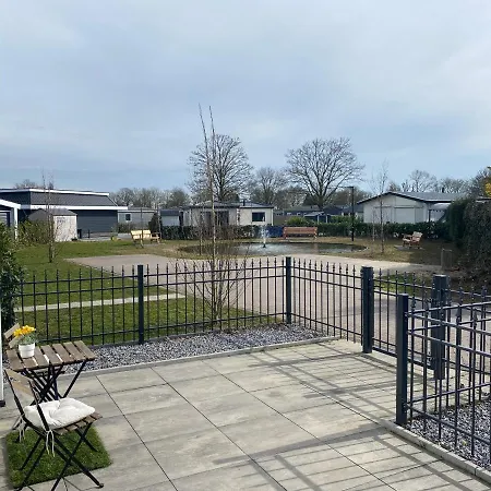 Luxchalet #vaju Lathum# Am See, Strand, Pool, Nationalpark * Lathum